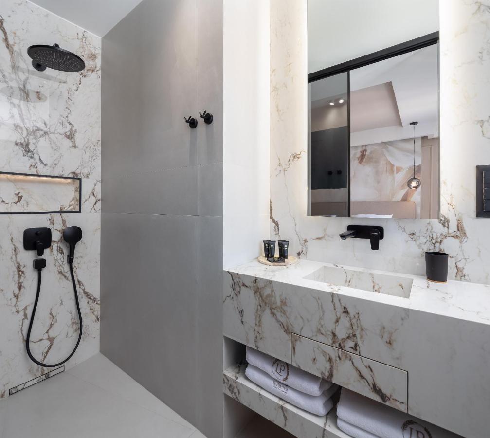 Luxury Rooms Le Prestige Few Minutes From Split'S Iconic Waterfront מראה חיצוני תמונה